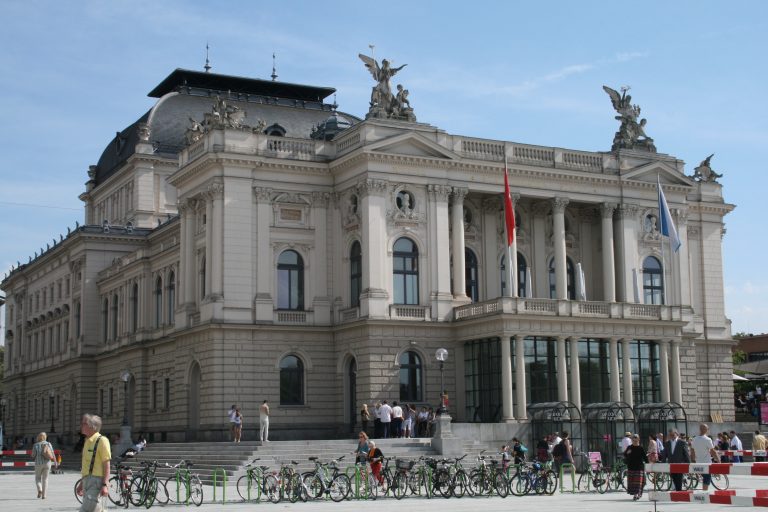Operaház, Zürich