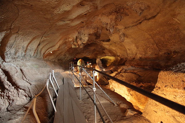 Għar Dalam mészkőbarlang